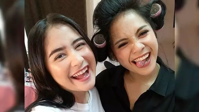 Prilly dan Nagita mirip  Instagram