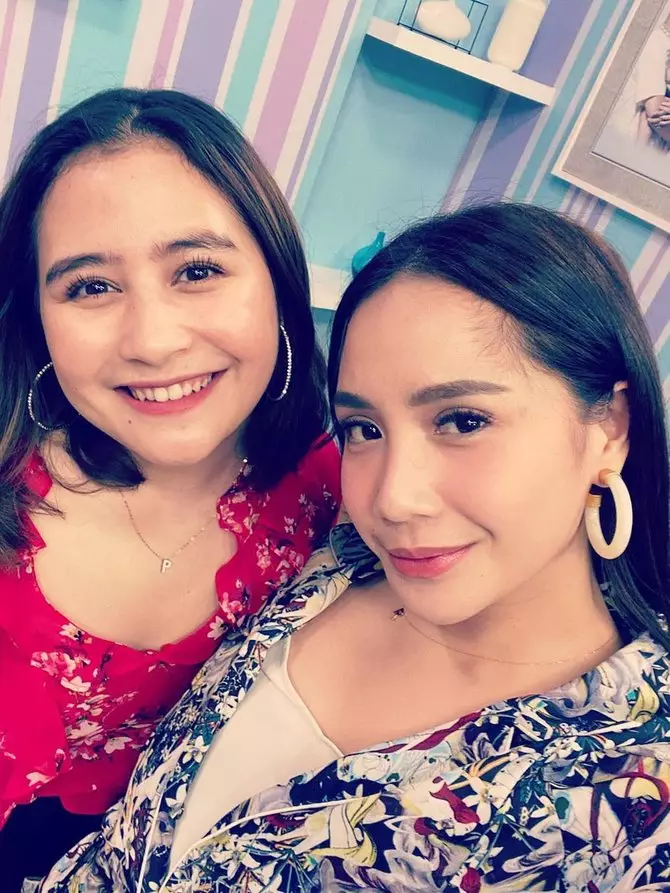 Prilly dan Nagita mirip  Instagram