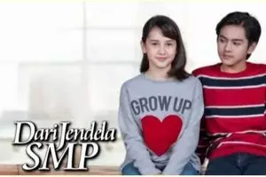 Bertabur bintang, ini 9 potret kompak pemain sinetron Dari Jendela SMP