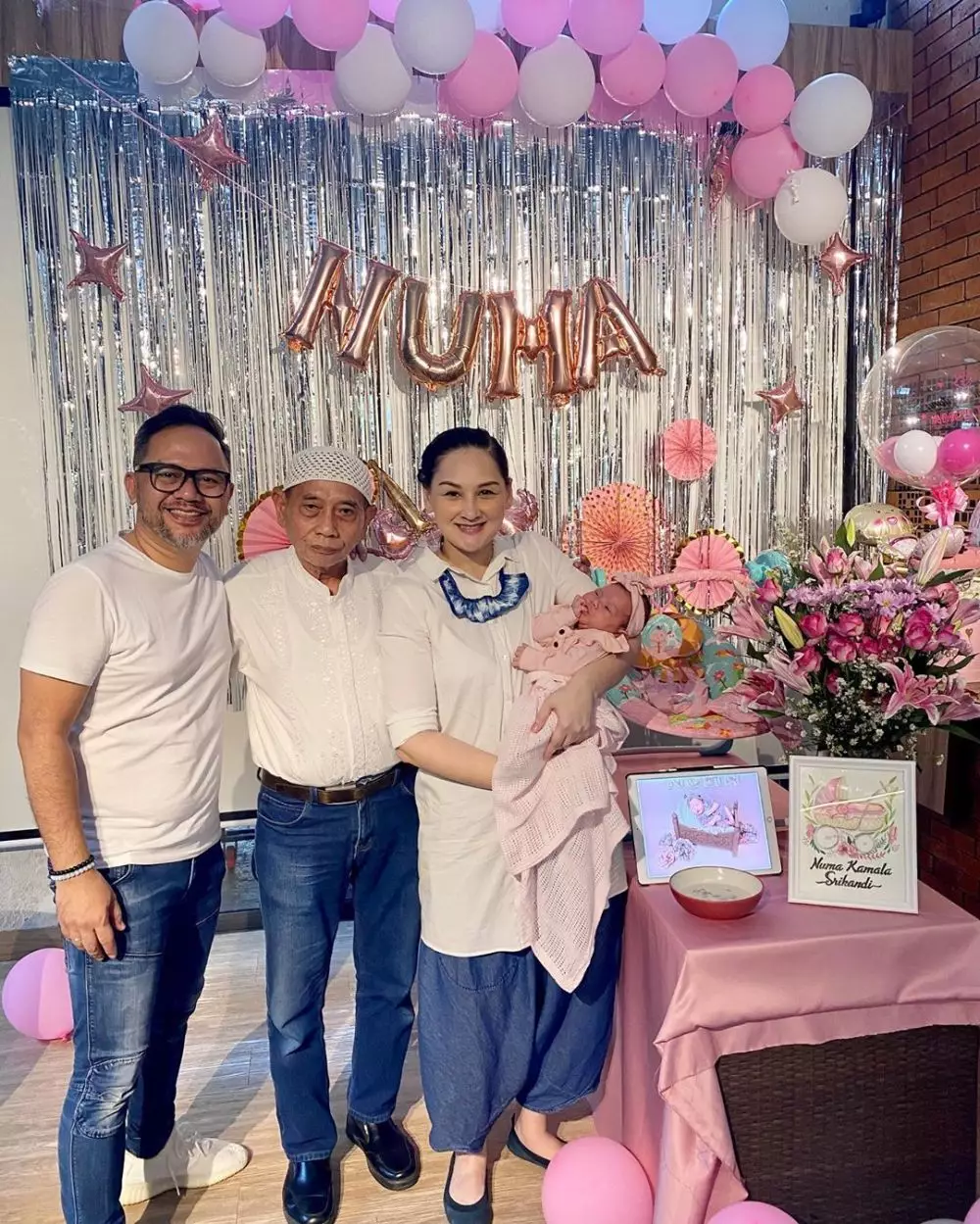 Ultah dan akikah anak Mona Ratuliu © 2020 brilio.net