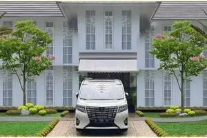 8 Potret desain taman rumah Raffi Ahmad, keren dan mewah abis