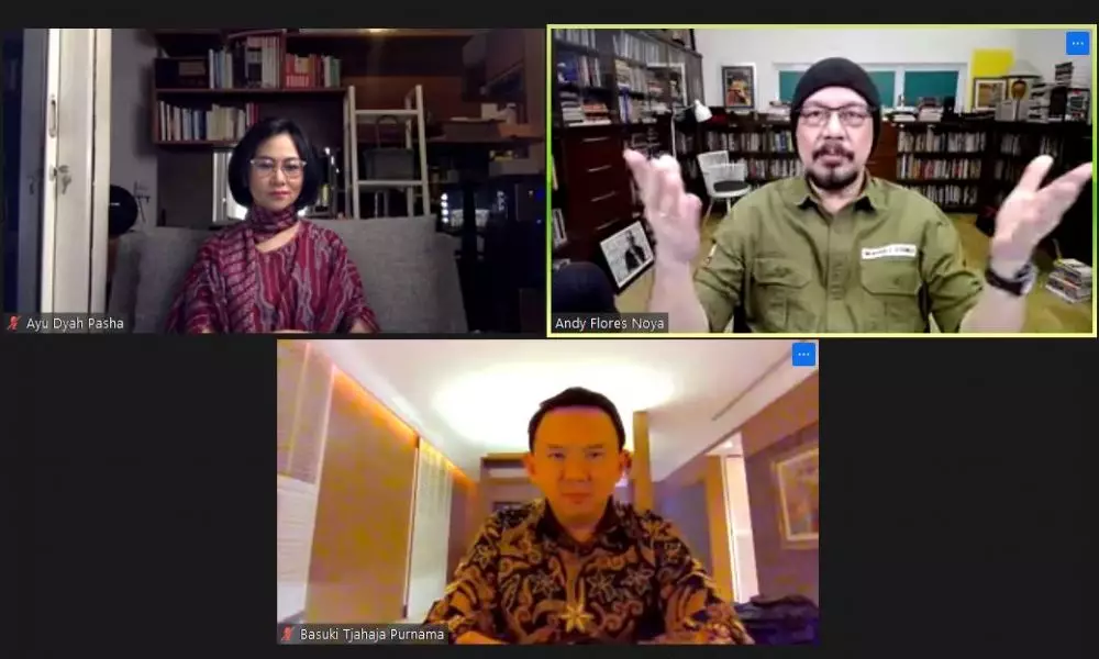 Ahok lelang baju © 2020 brilio.net