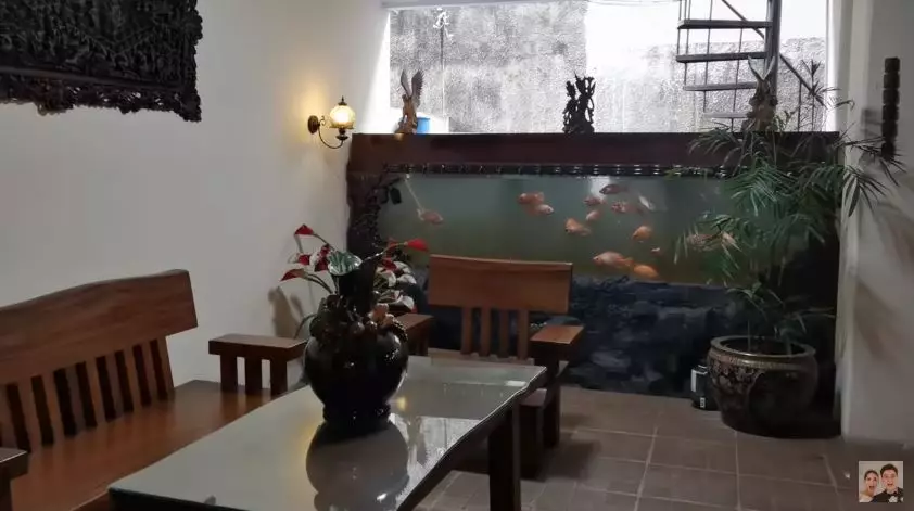 potret rumah milik nenek wulan guritno youtube