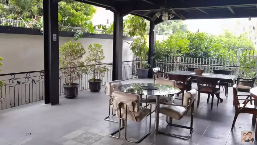 potret rumah milik nenek wulan guritno youtube