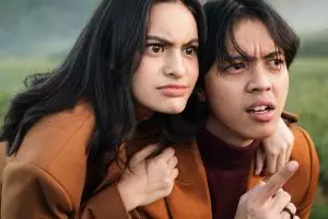 Jarang tersorot, ini 10 potret mesra Bisma SMASH dan sang kekasih