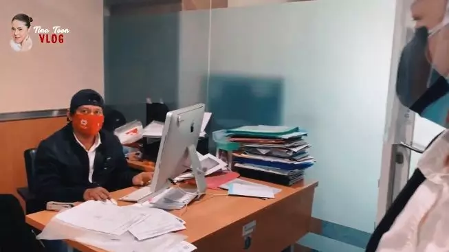 Kantor Tina Toon di DPRD Instagram & YouTube Kantor Tina Toon di DPRD Instagram & YouTube