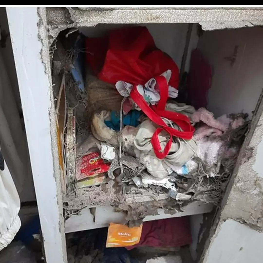 10 Potret barang di kos usai ditinggal berbulan-bulan, bikin miris