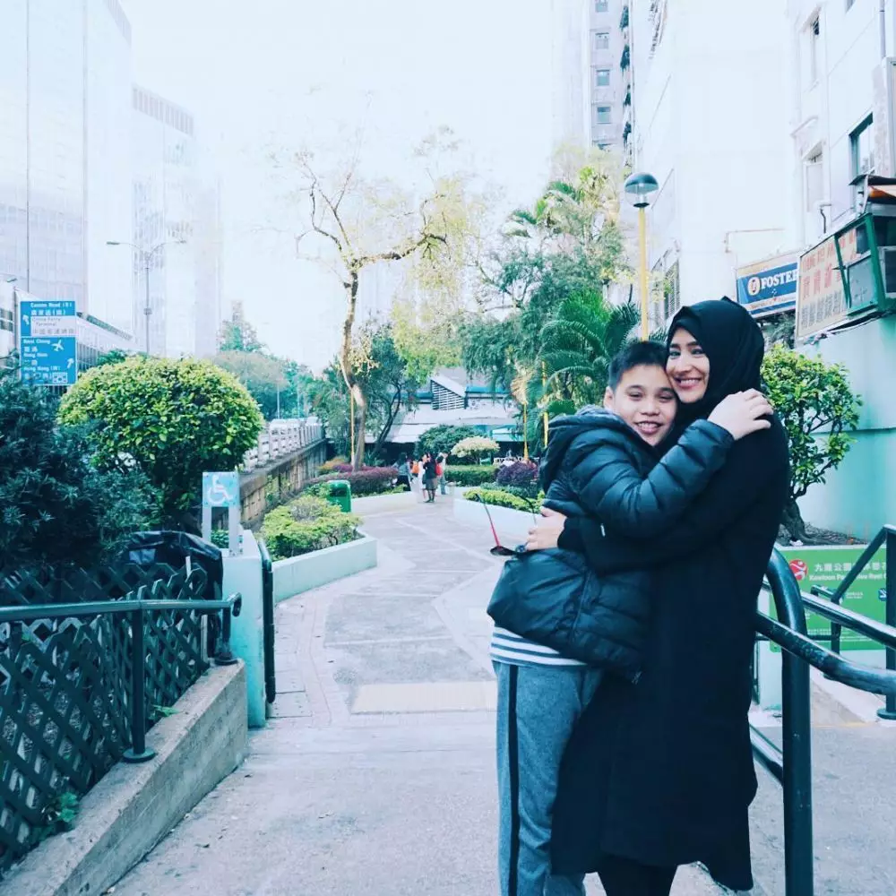 Cindy Fatika Sari dan anak © 2020 brilio.net