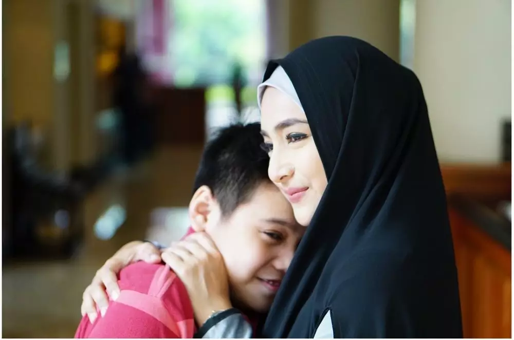 Cindy Fatika Sari dan anak © 2020 brilio.net