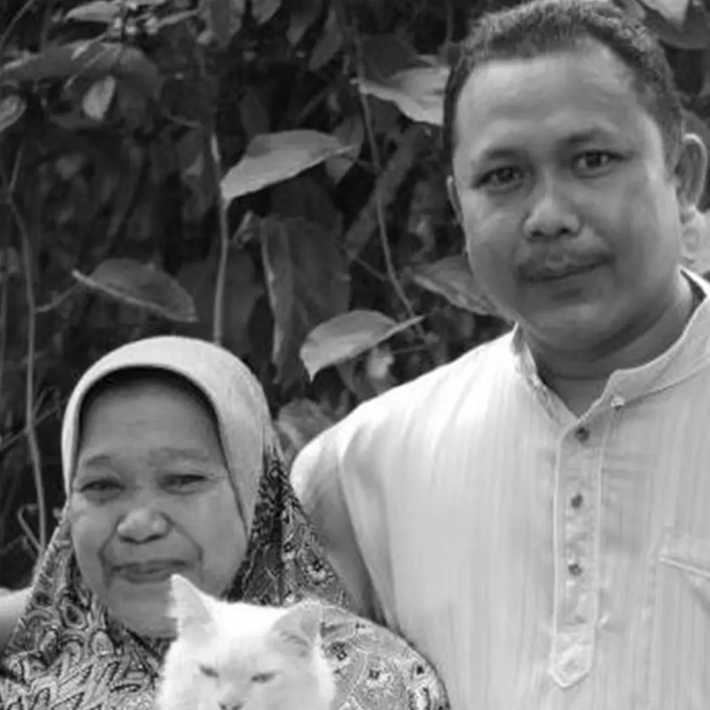 Kisah seorang pria meninggal satu jam usai kebumikan sang ibu