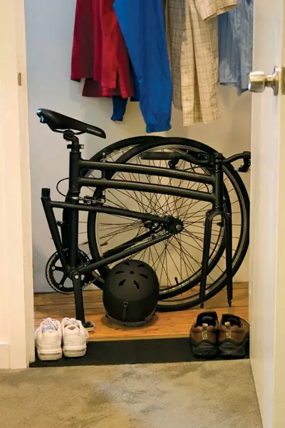 Cara merawat sepeda lipat agar awet bertahun-tahun © 2020 brilio.net Cara merawat sepeda lipat agar awet bertahun-tahun © 2020 brilio.net