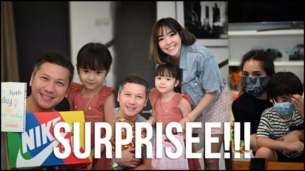 seleb dapat kejutan dari mantan  berbagai sumber