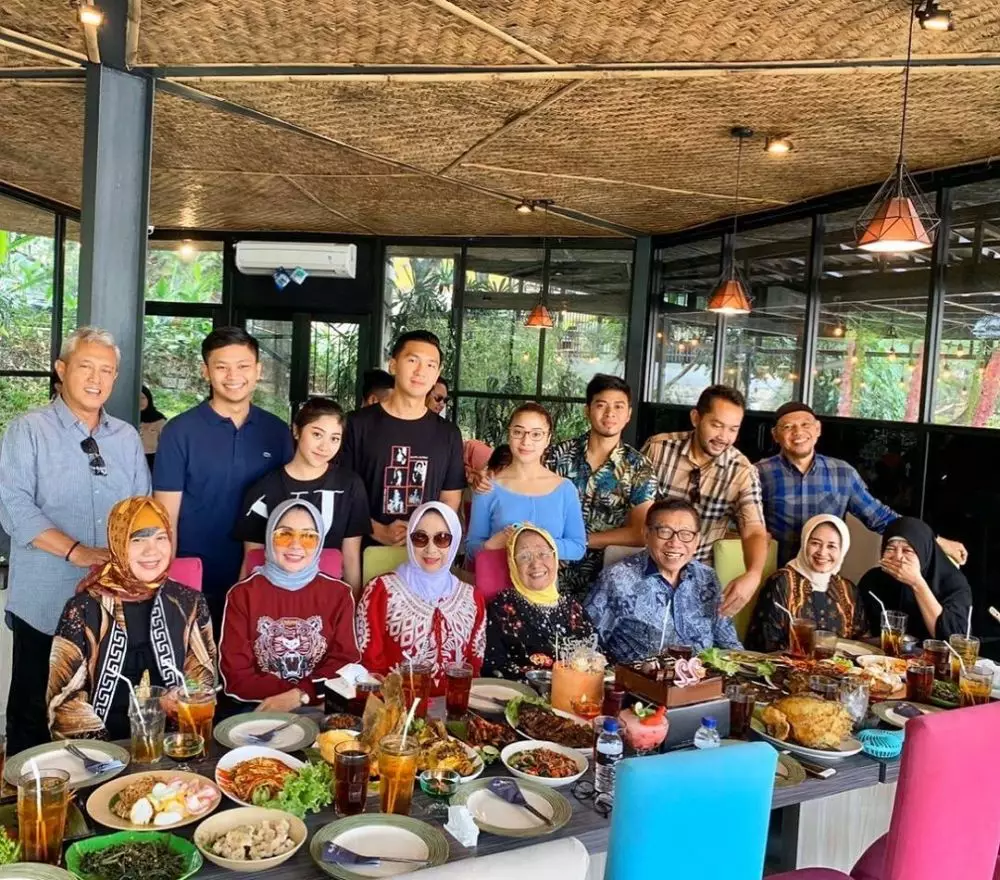 Indra X keluarga Nikita Willy Instagram