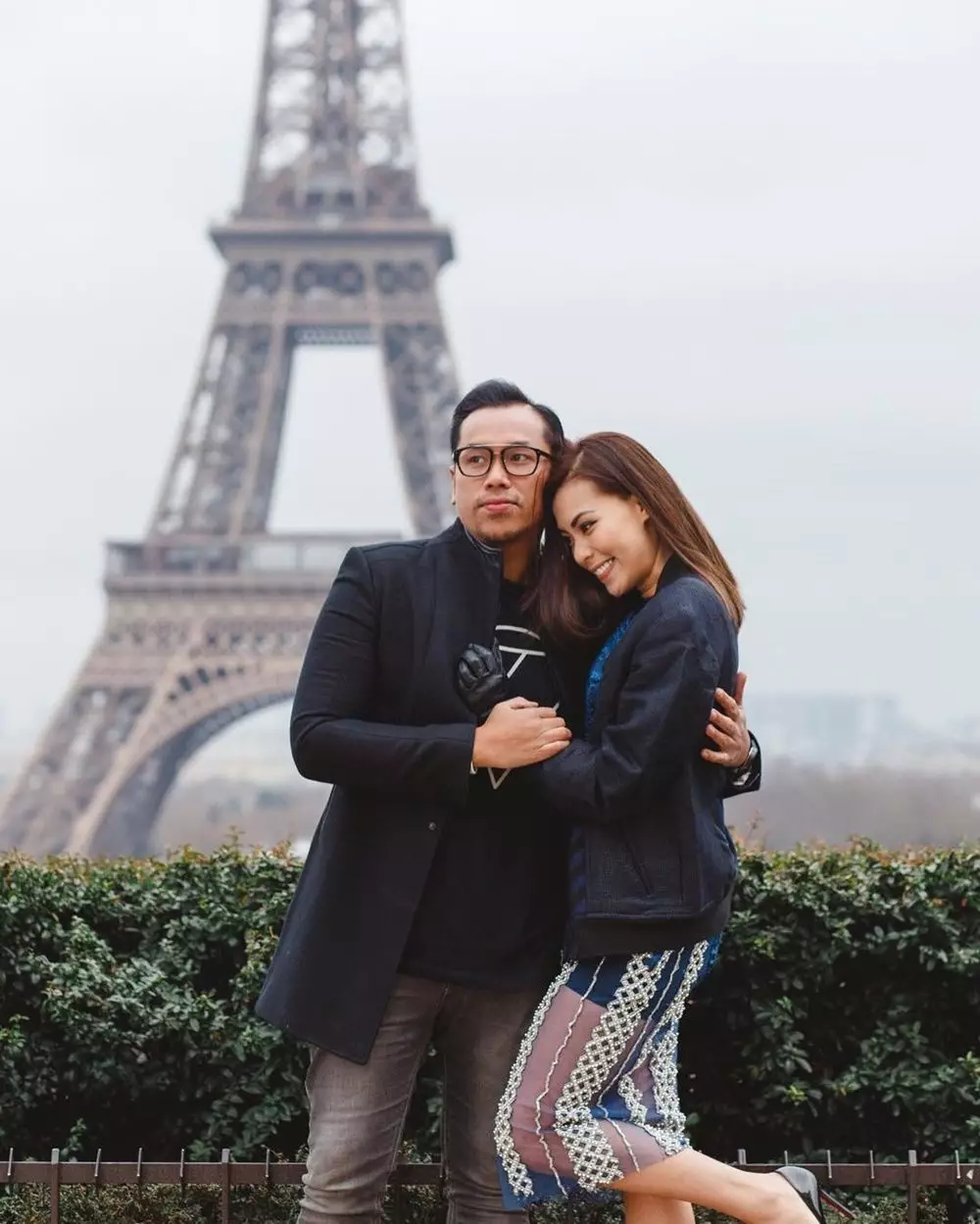 Seleb cantik di lamar saat liburan di luar negeri Instagram