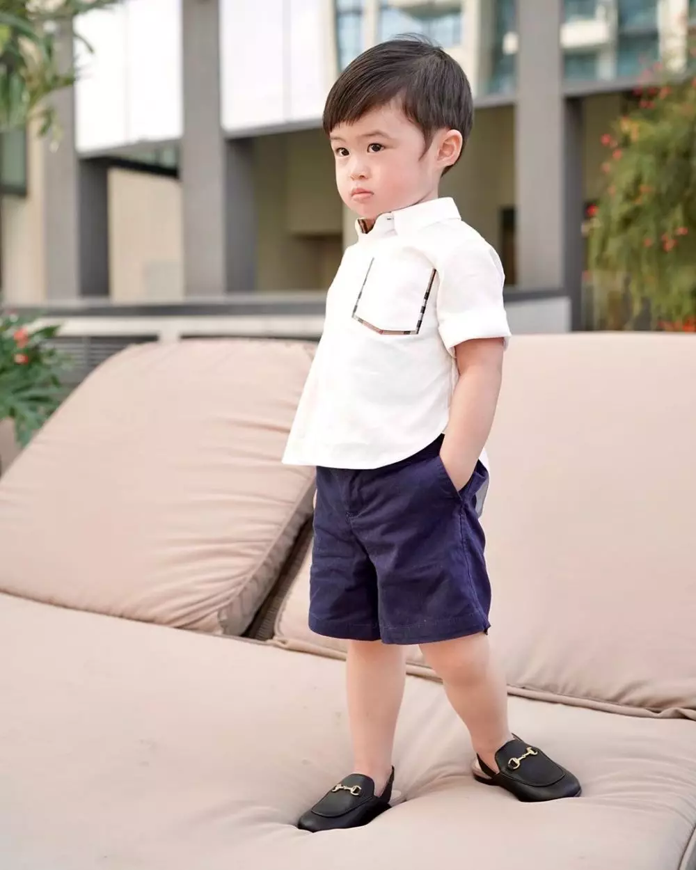 Pose Raphael Moeis  Instagram Pose Raphael Moeis  Instagram