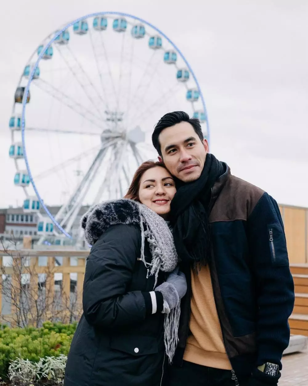 seleb awet muda meski lebih tua dari suami Instagram