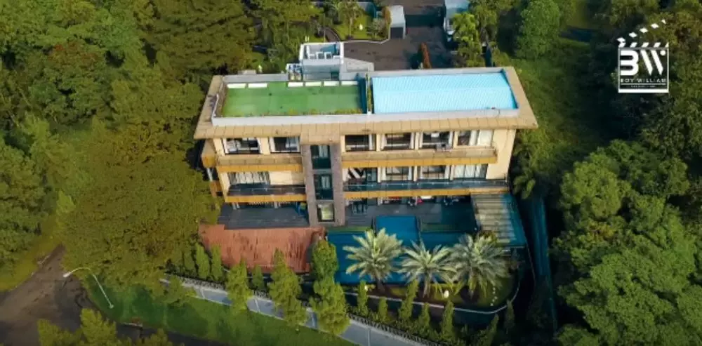 Fransen Susanto jadi petugas kebersihan YouTube/ Boy William