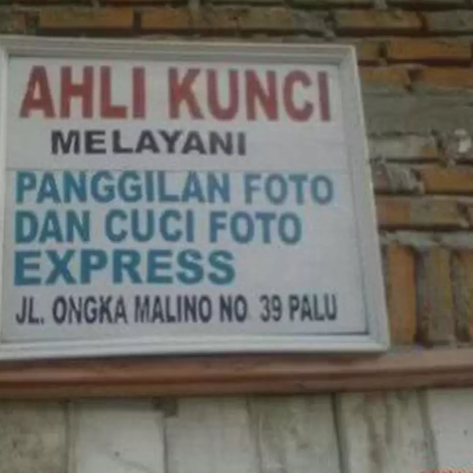 10 Tulisan lucu di tukang cetak foto ini bikin tepuk jidat