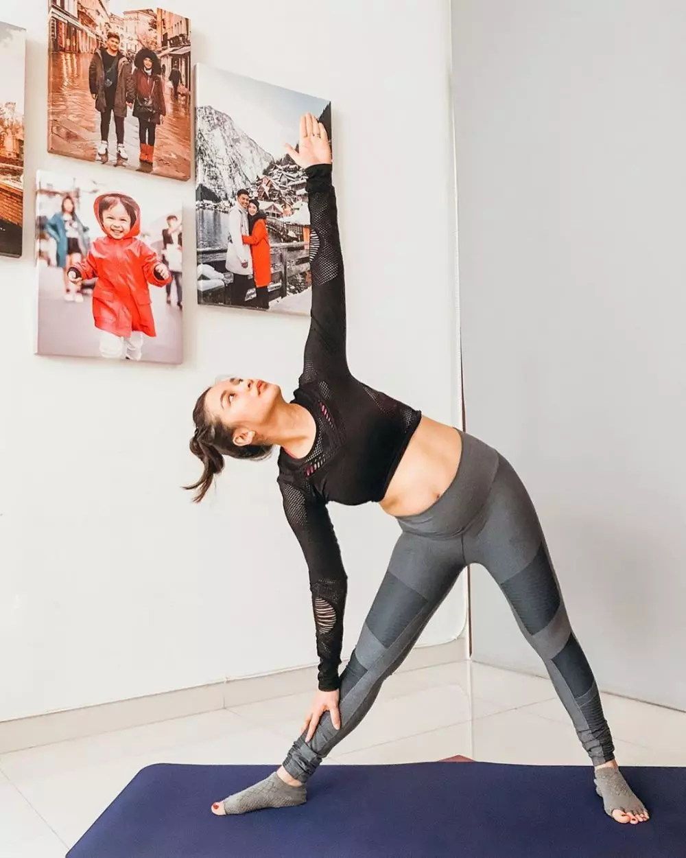 baby bump Chelsea Olivia Instagram baby bump Chelsea Olivia Instagram