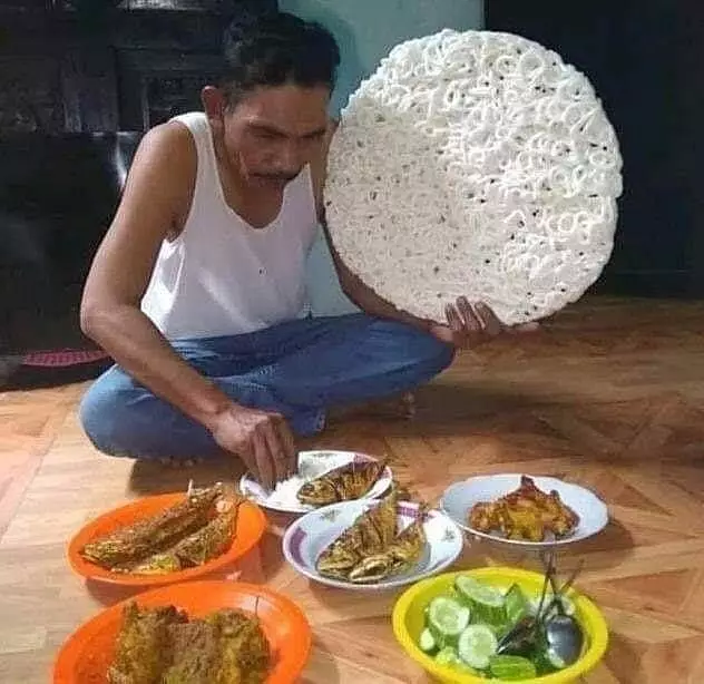 Makanan dan minuman gede banget Berbagai sumber