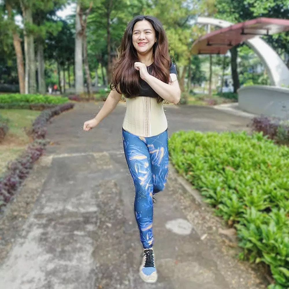 potret terbaru vicky shu semakin langsing instagram potret terbaru vicky shu semakin langsing instagram