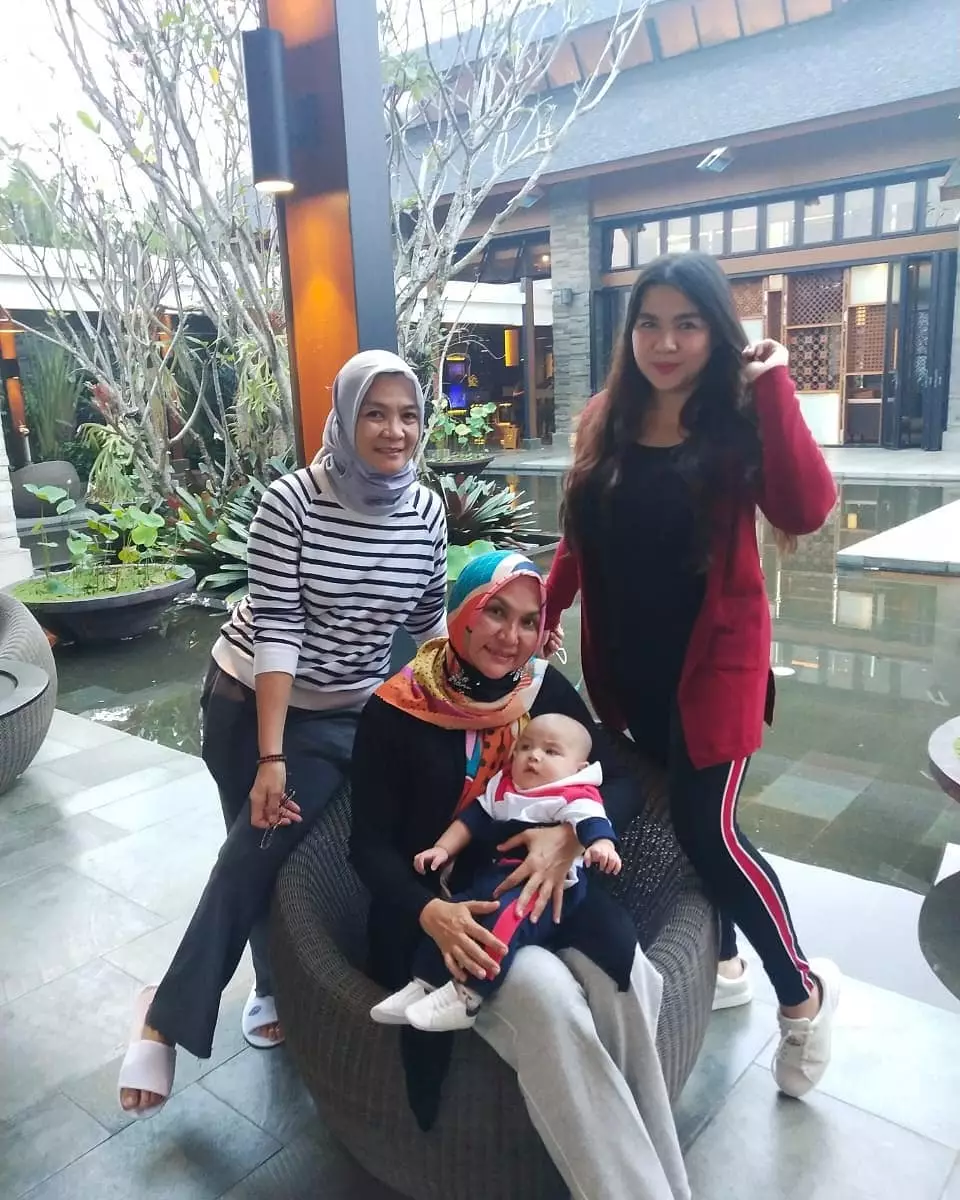 potret terbaru vicky shu semakin langsing instagram potret terbaru vicky shu semakin langsing instagram