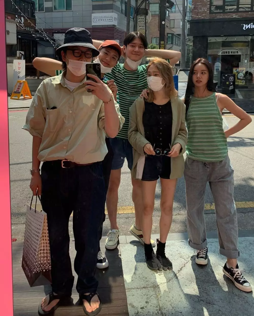 persahabatan seleb korea di balik layar Berbagai sumber