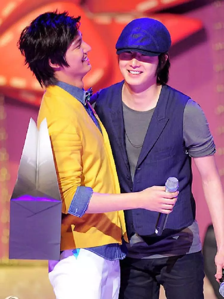 persahabatan seleb korea di balik layar Berbagai sumber