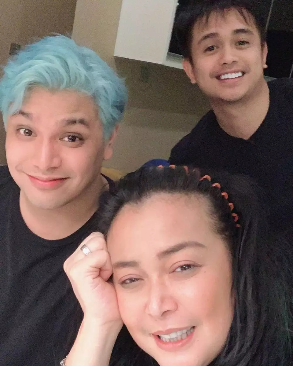 seleb bersama anak sambung Instagram