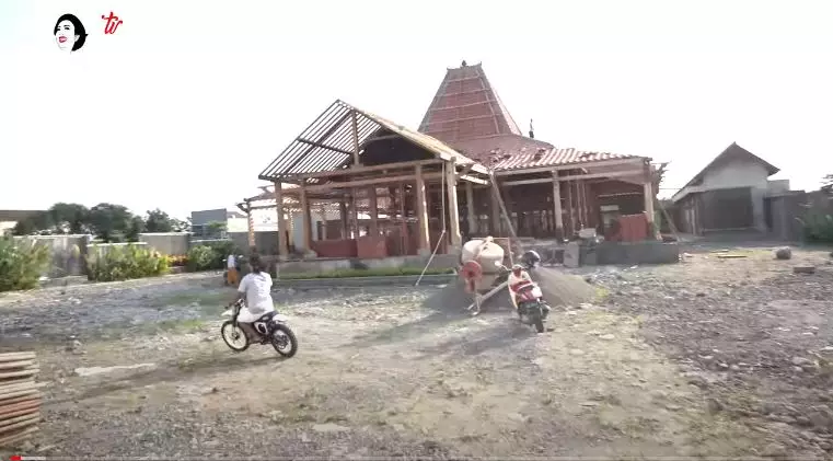 penampakan pendopo soimah YouTube penampakan pendopo soimah YouTube