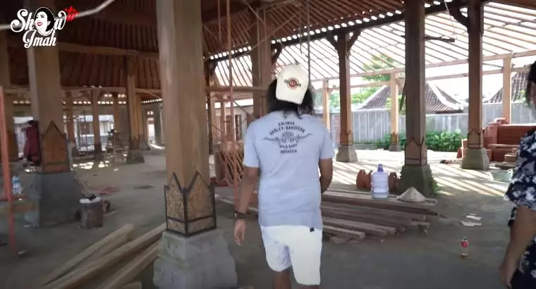 penampakan pendopo soimah YouTube penampakan pendopo soimah YouTube