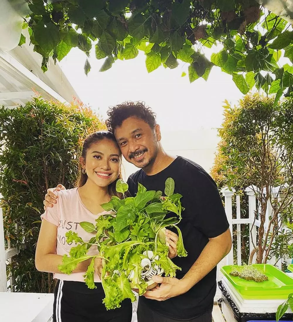seleb berkebun dengan suami instagram seleb berkebun dengan suami instagram