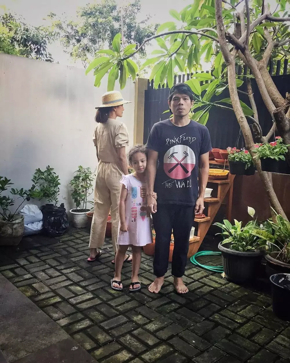 seleb berkebun dengan suami instagram seleb berkebun dengan suami instagram