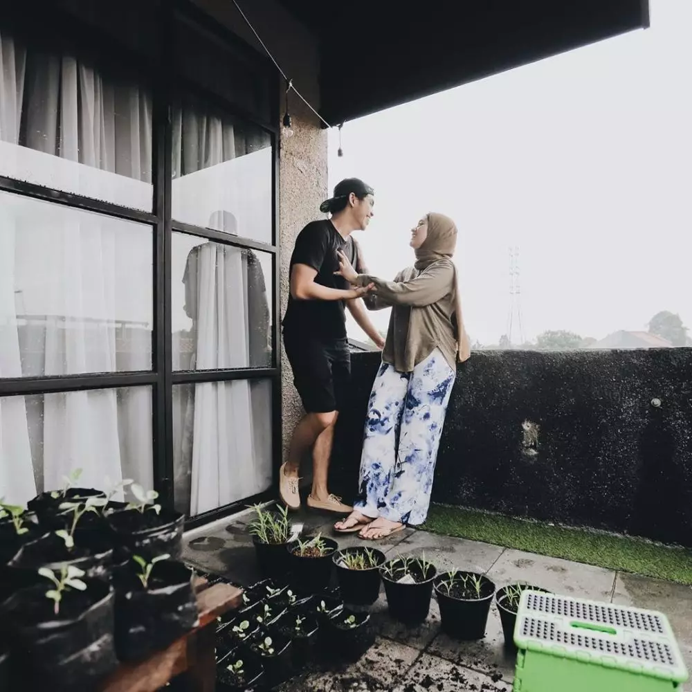 seleb berkebun dengan suami instagram seleb berkebun dengan suami instagram