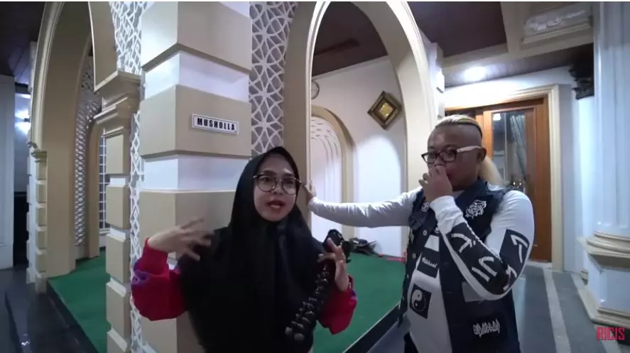 potret musala 8 seleb berbagai sumber