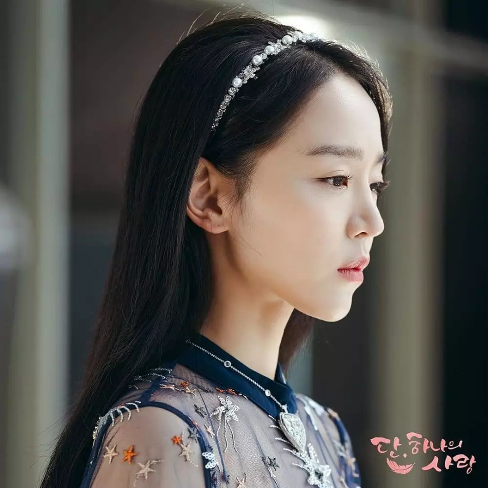 seleb korea perankan karakter cewek angkuh Instagram seleb korea perankan karakter cewek angkuh Instagram