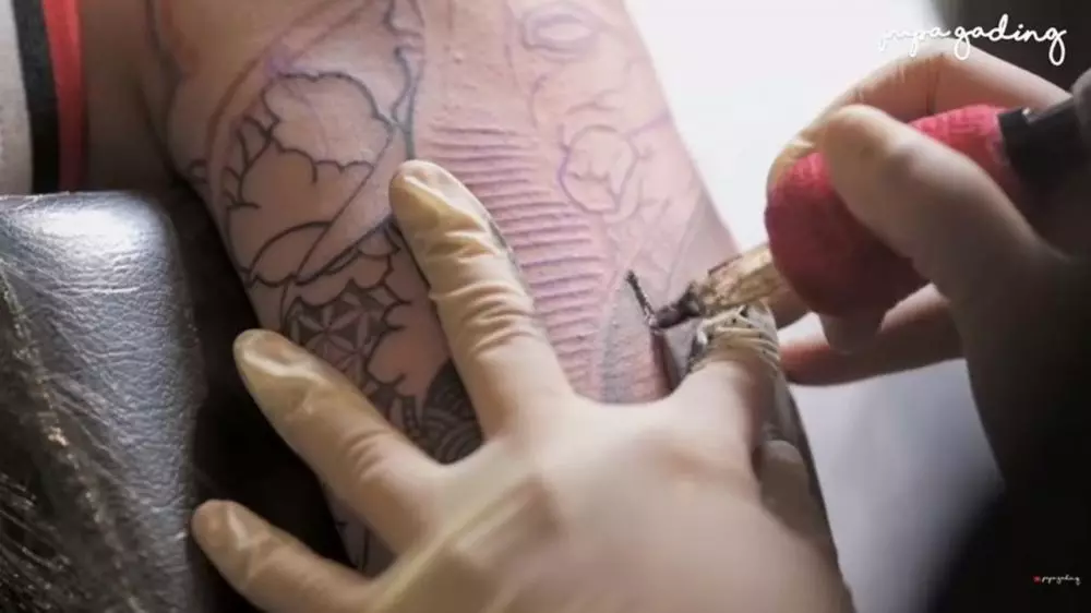 Tato baru Gading Marten © 2020 brilio.net