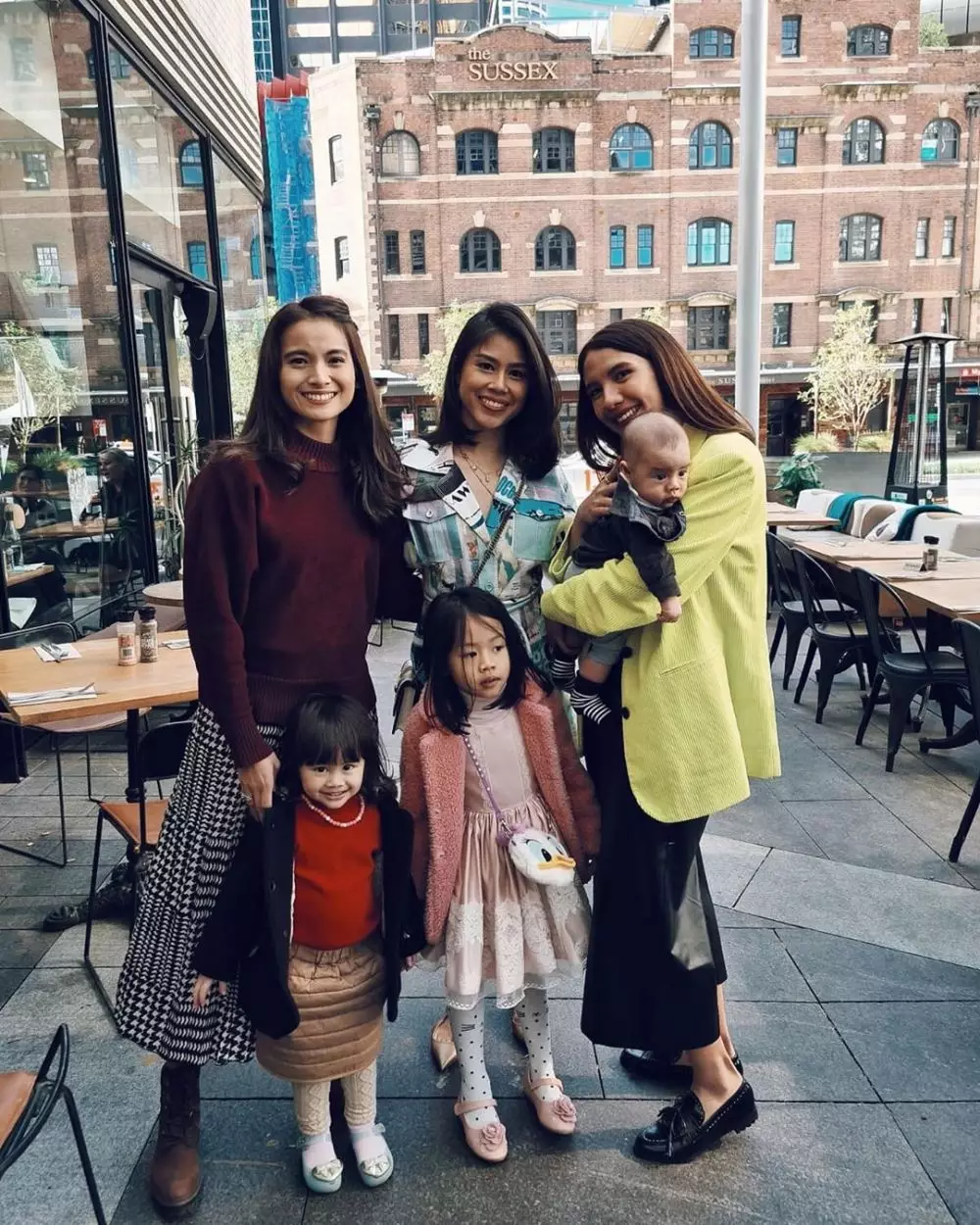 momen kebersamaan acha septriasa dan geng flawsome instagram momen kebersamaan acha septriasa dan geng flawsome instagram