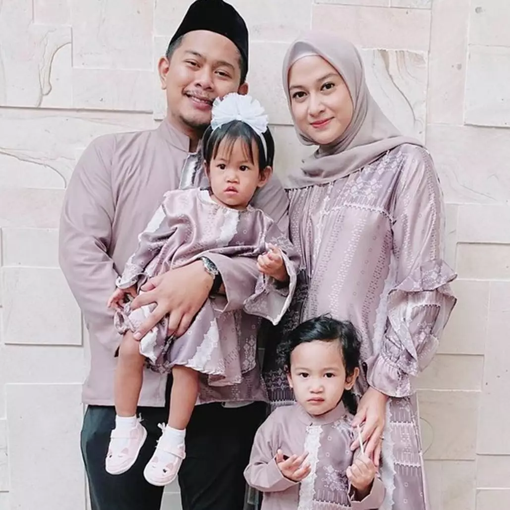 Hamil anak ketiga, ungkapan bahagia Nina Zatulini curi perhatian