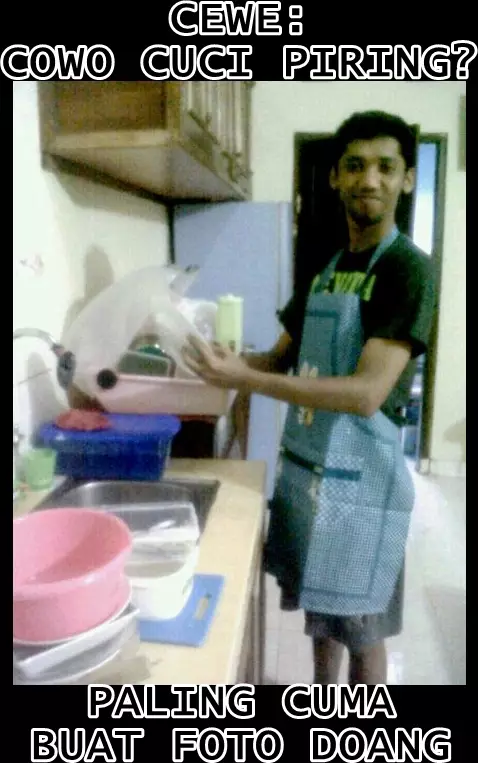 cowok cuci piring berbagai sumber cowok cuci piring berbagai sumber