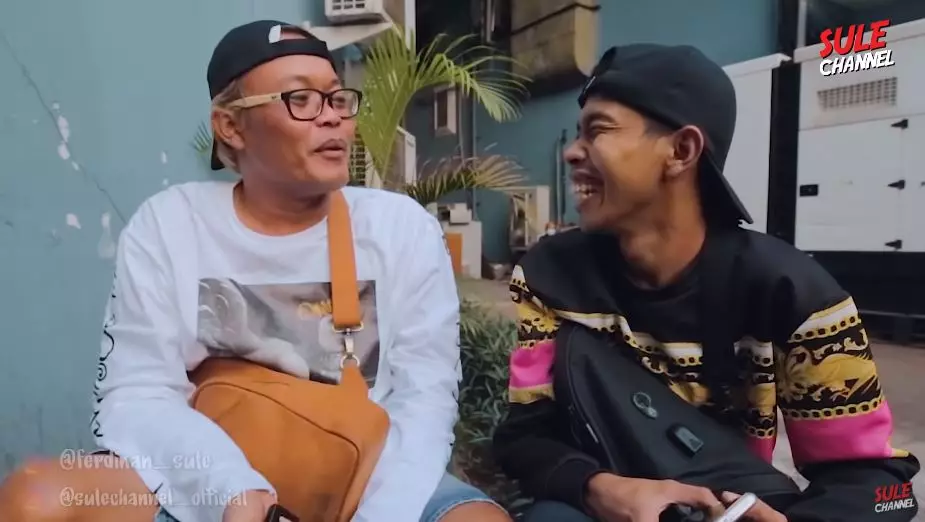 kisah Dede Sunandar pinjam uang YouTube kisah Dede Sunandar pinjam uang YouTube