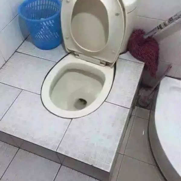 cara nyeleneh pasang perabotan © 2020 instagram.com