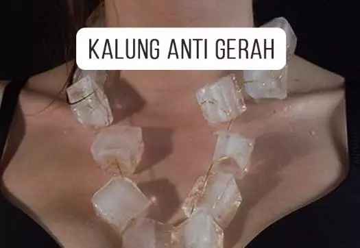 Kalung ala netizen twitter