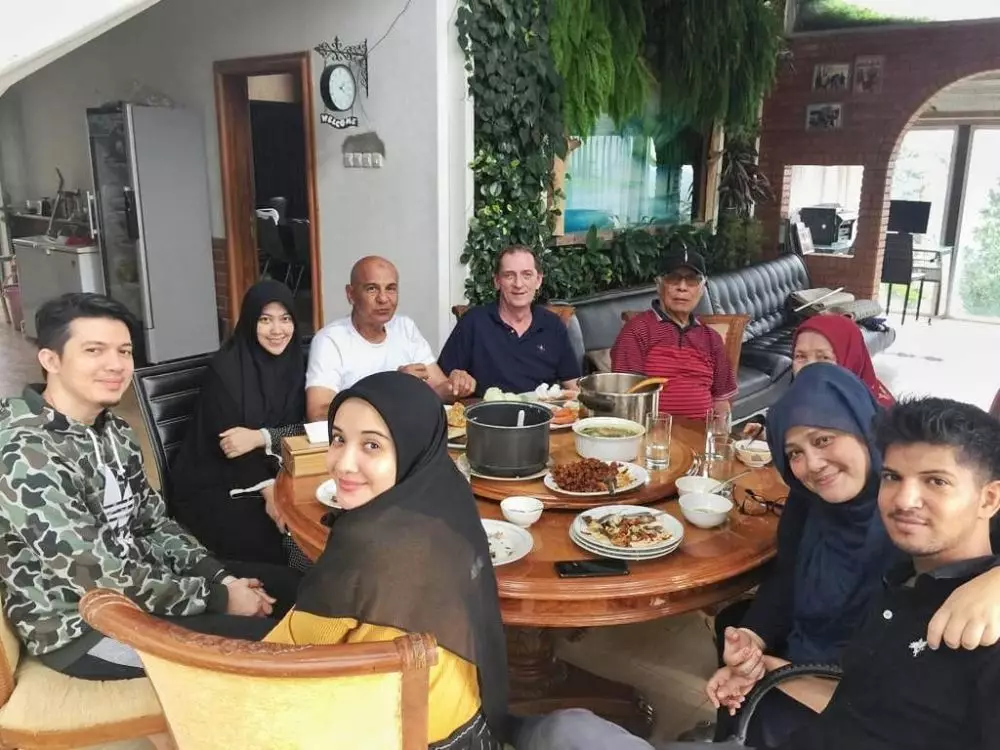 Santi Asoka Mala dan Shireen © 2020 brilio.net