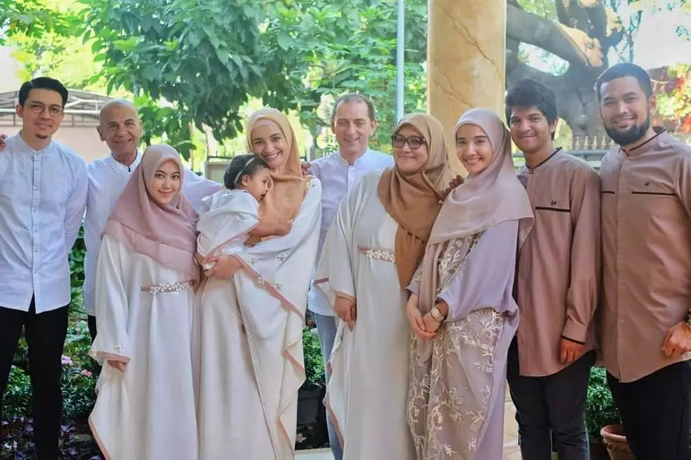 Santi Asoka Mala dan Shireen © 2020 brilio.net