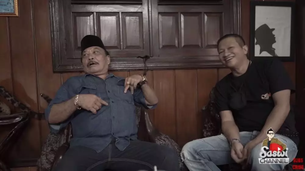 potret rumah Haji Bolot YouTube