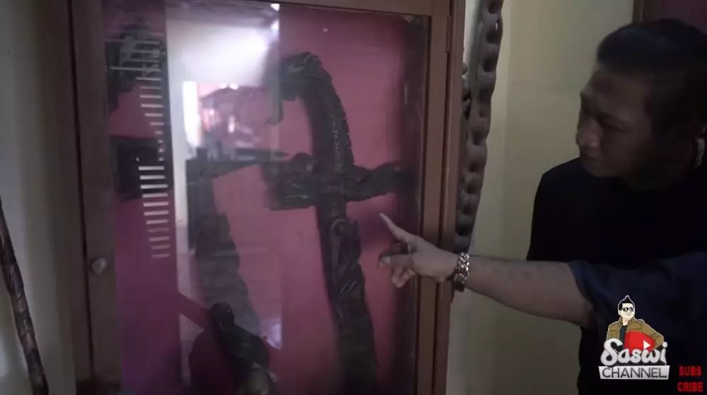 potret rumah Haji Bolot YouTube