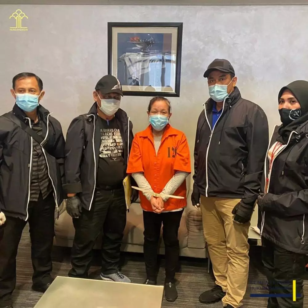 Maria Pauline Lumowa diekstradisi Berbagai Sumber