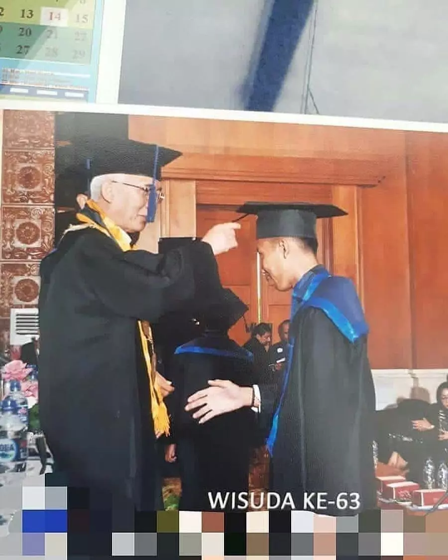 momen wisuda kocak berbagai sumber