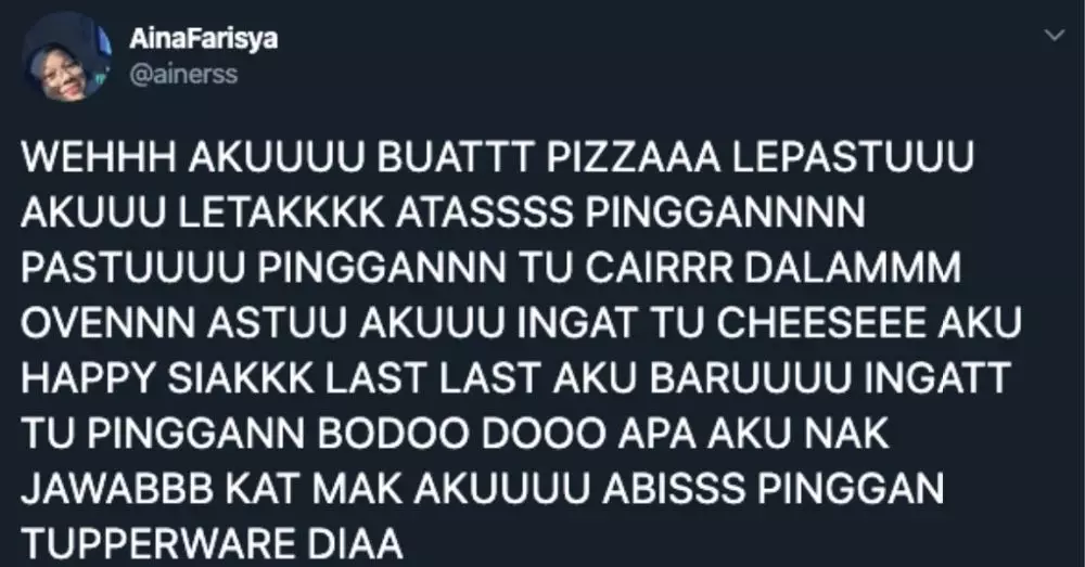 Pizza lelehan keju Twitter/@ainerss